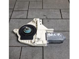 bontott AUDI A6 C7 Jobb első Ablakemelő Motor