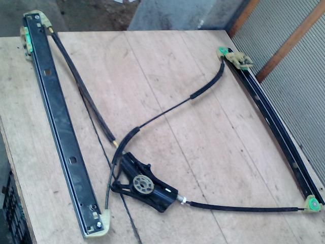 bontott AUDI A6 C7 Jobb első Ablakemelő Szerkezet (Elektromos)