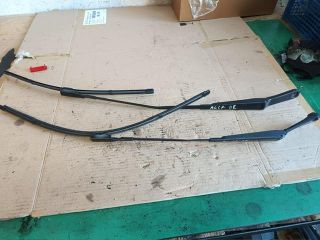 bontott AUDI A6 C7 Jobb első Ablaktörlő Kar