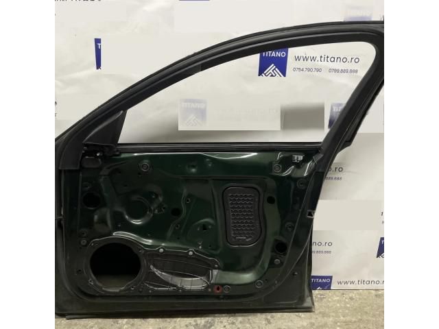 bontott AUDI A6 C7 Jobb első Ajtó (Üres lemez)