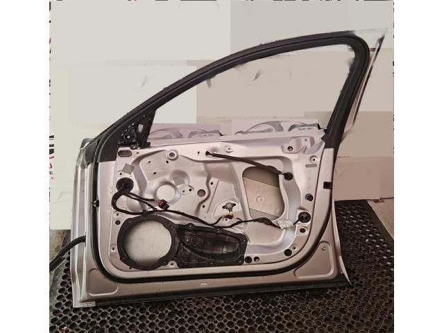 bontott AUDI A6 C7 Jobb első Ajtó (Üres lemez)