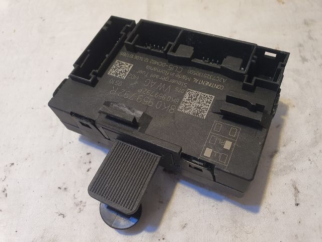 bontott AUDI A6 C7 Jobb első Ajtó Vezérlőegység