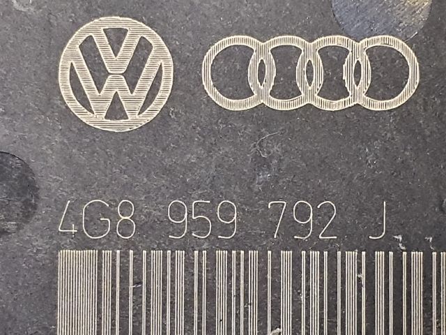 bontott AUDI A6 C7 Jobb első Ajtó Vezérlőegység