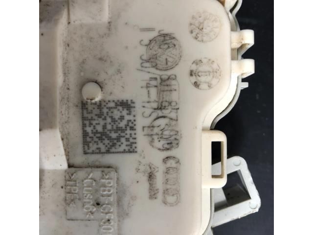 bontott AUDI A6 C7 Jobb első Ajtózár