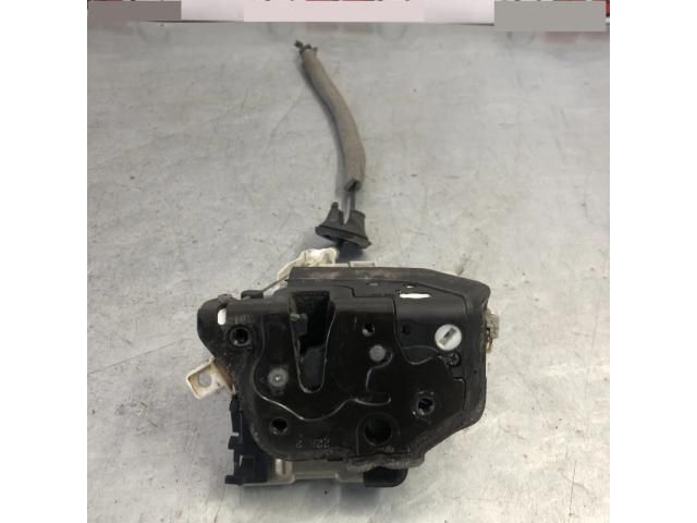 bontott AUDI A6 C7 Jobb első Ajtózár