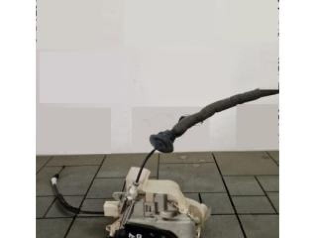 bontott AUDI A6 C7 Jobb első Ajtózár