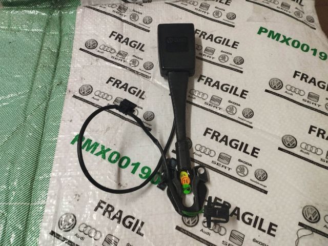 bontott AUDI A6 C7 Jobb első Biztonsági Öv Csat