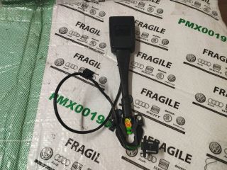 bontott AUDI A6 C7 Jobb első Biztonsági Öv Csat