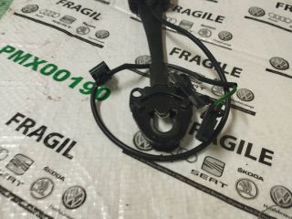 bontott AUDI A6 C7 Jobb első Biztonsági Öv Csat