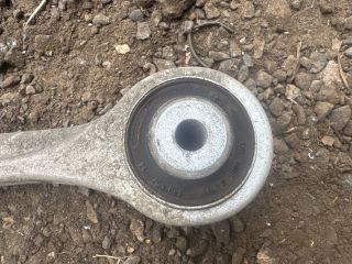 bontott AUDI A6 C7 Jobb első Felső Első Lengőkar