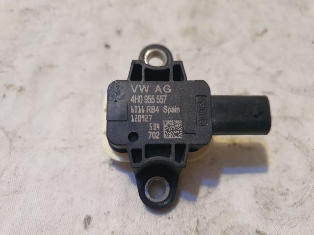 bontott AUDI A6 C7 Jobb első Oldal Ütközés Érzékelő