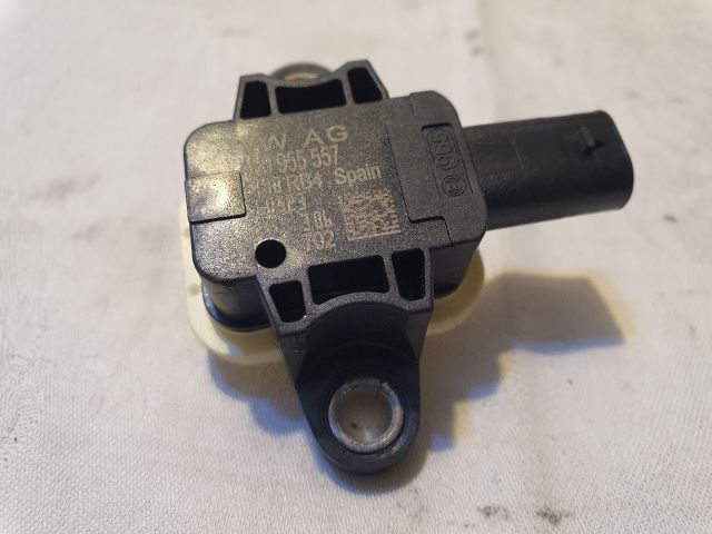 bontott AUDI A6 C7 Jobb első Oldal Ütközés Érzékelő