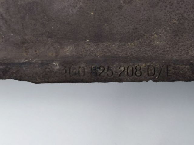 bontott AUDI A6 C7 Jobb Fenéklemez