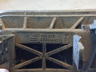 bontott AUDI A6 C7 Jobb Fényszórómosó Fedél