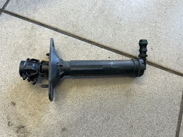 bontott AUDI A6 C7 Jobb Fényszórómosó Fúvóka