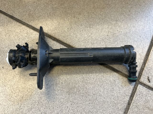 bontott AUDI A6 C7 Jobb Fényszórómosó Fúvóka