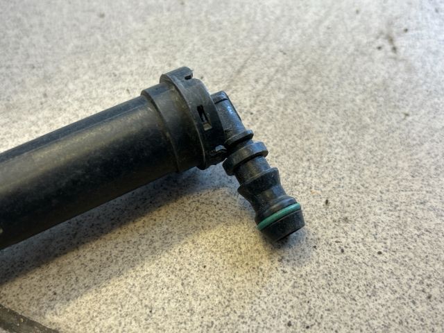 bontott AUDI A6 C7 Jobb Fényszórómosó Fúvóka