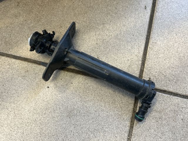 bontott AUDI A6 C7 Jobb Fényszórómosó Fúvóka