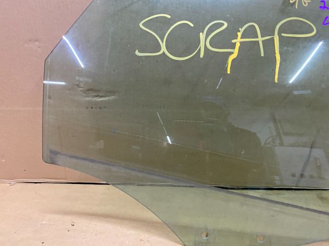 bontott AUDI A6 C7 Jobb hátsó Ablak