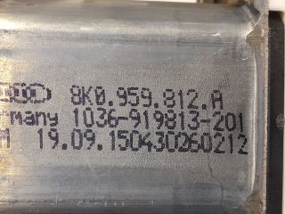 bontott AUDI A6 C7 Jobb hátsó Ablakemelő Motor