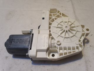 bontott AUDI A6 C7 Jobb hátsó Ablakemelő Motor