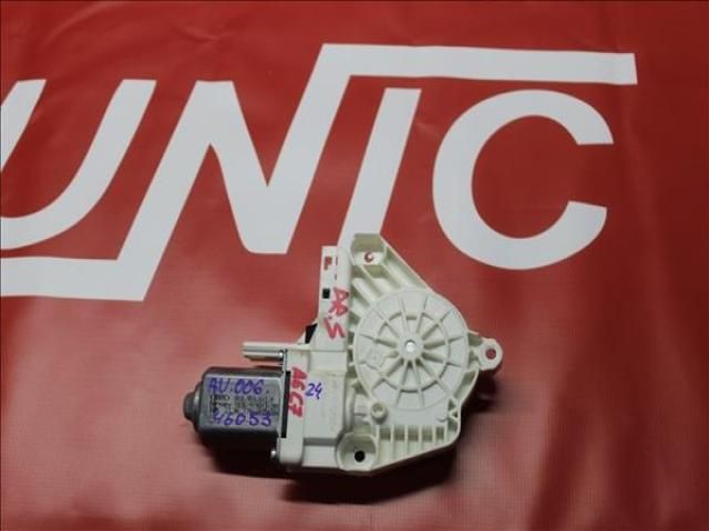 bontott AUDI A6 C7 Jobb hátsó Ablakemelő Motor