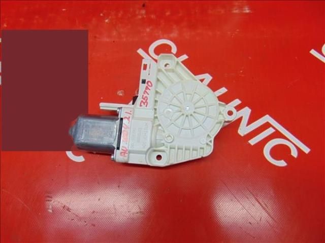 bontott AUDI A6 C7 Jobb hátsó Ablakemelő Motor