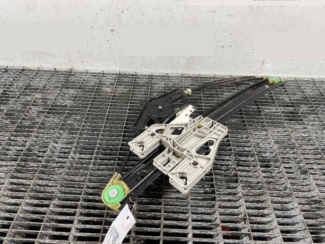 bontott AUDI A6 C7 Jobb hátsó Ablakemelő Szerkezet (Elektromos)