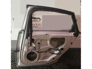 bontott AUDI A6 C7 Jobb hátsó Ajtó (Üres lemez)