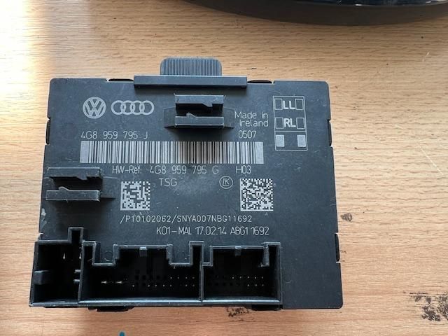 bontott AUDI A6 C7 Jobb hátsó Ajtó Vezérlőegység