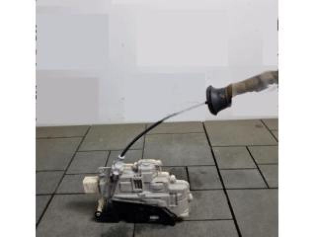 bontott AUDI A6 C7 Jobb hátsó Ajtózár