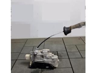 bontott AUDI A6 C7 Jobb hátsó Ajtózár