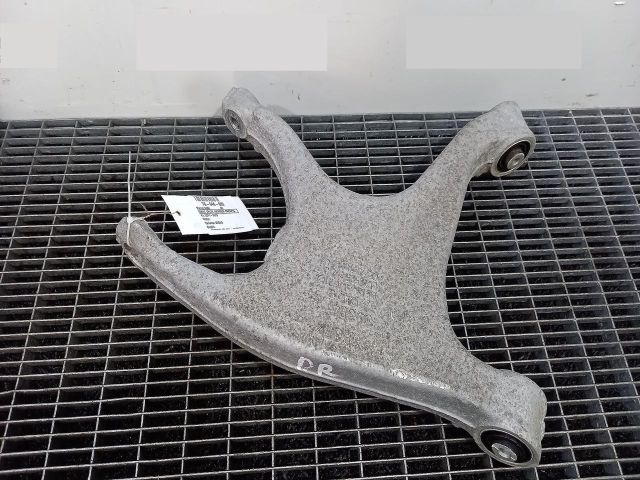 bontott AUDI A6 C7 Jobb hátsó Alsó Lengőkar