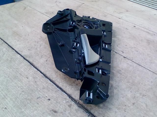 bontott AUDI A6 C7 Jobb hátsó Belső Kilincs