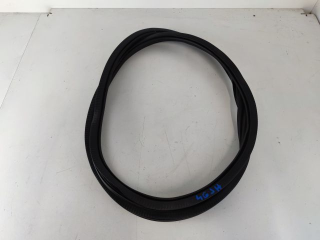 bontott AUDI A6 C7 Jobb hátsó Gumikéder