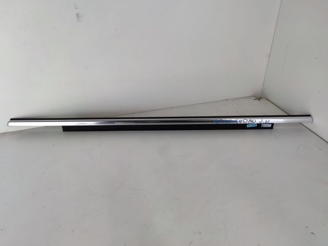 bontott AUDI A6 C7 Jobb hátsó Vízlehúzó Gumicsík