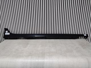 bontott AUDI A6 C7 Jobb Küszöb