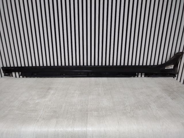 bontott AUDI A6 C7 Jobb Küszöb