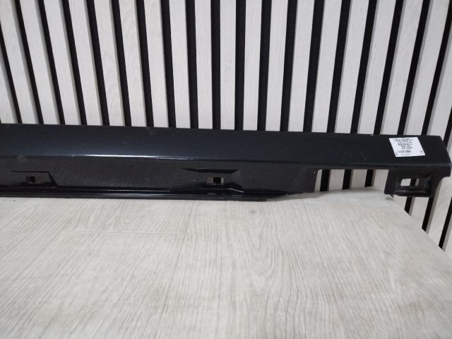 bontott AUDI A6 C7 Jobb Küszöb