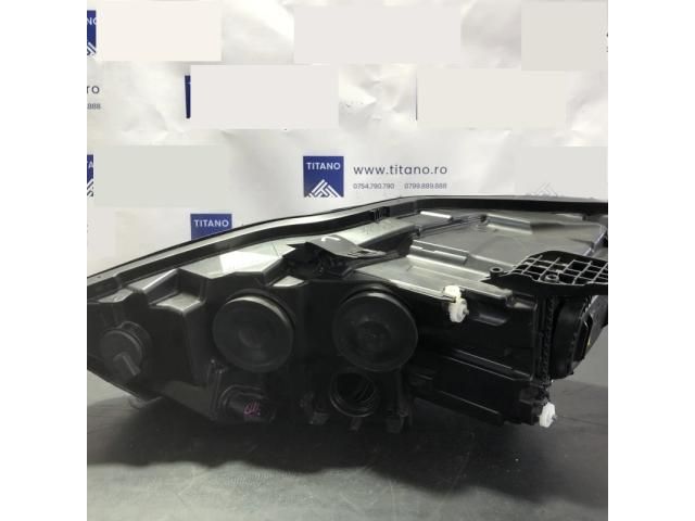 bontott AUDI A6 C7 Jobb Xenon Fényszóró