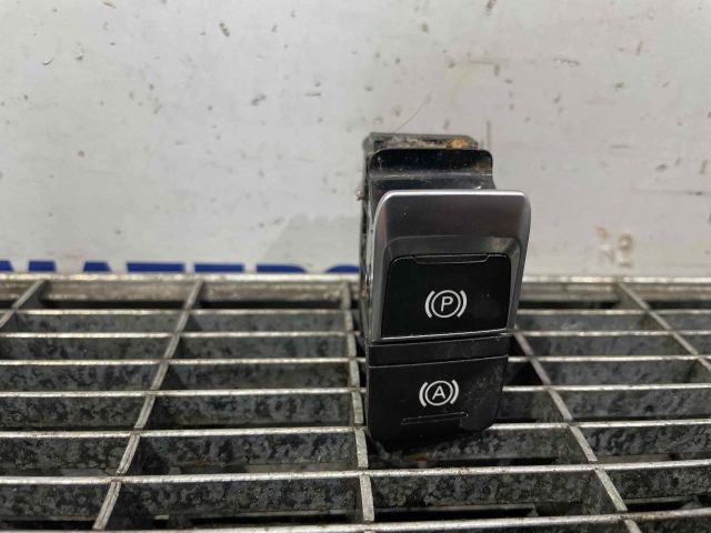 bontott AUDI A6 C7 Kézifék Kapcsoló