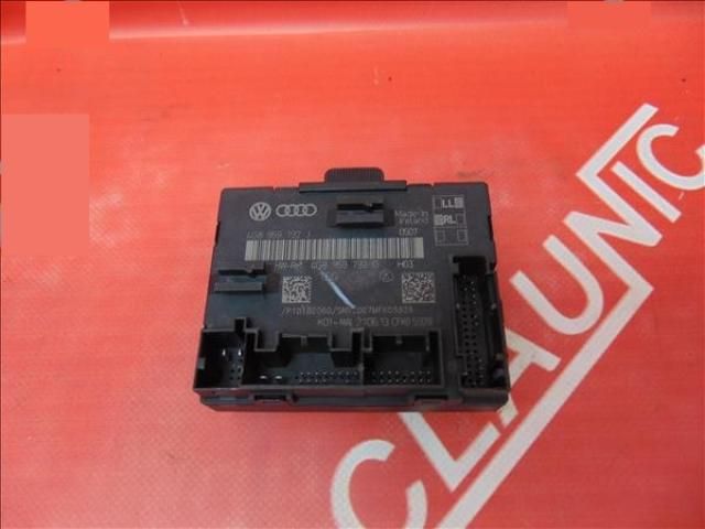 bontott AUDI A6 C7 Komfort Elektronika