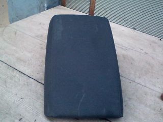 bontott AUDI A6 C7 Könyöklő