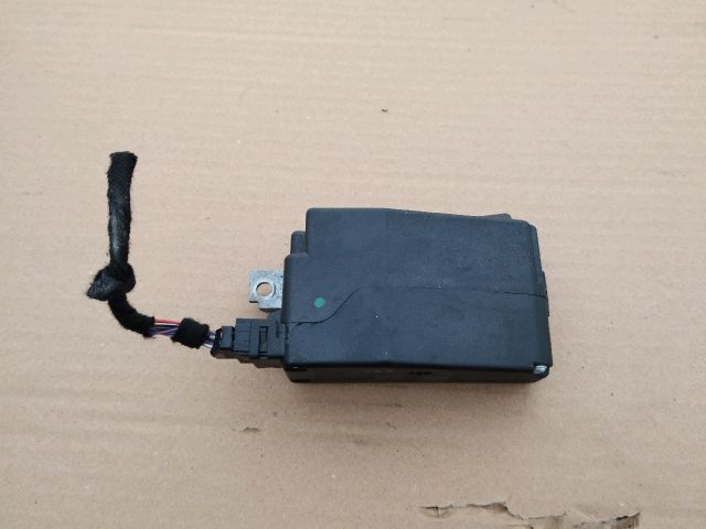 bontott AUDI A6 C7 Kormányzár (Elektromos)