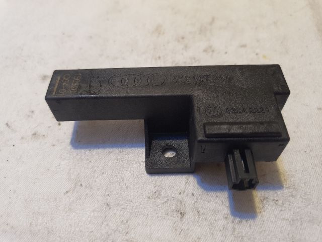 bontott AUDI A6 C7 Kulcs Nélküli Nyitás Jeladó