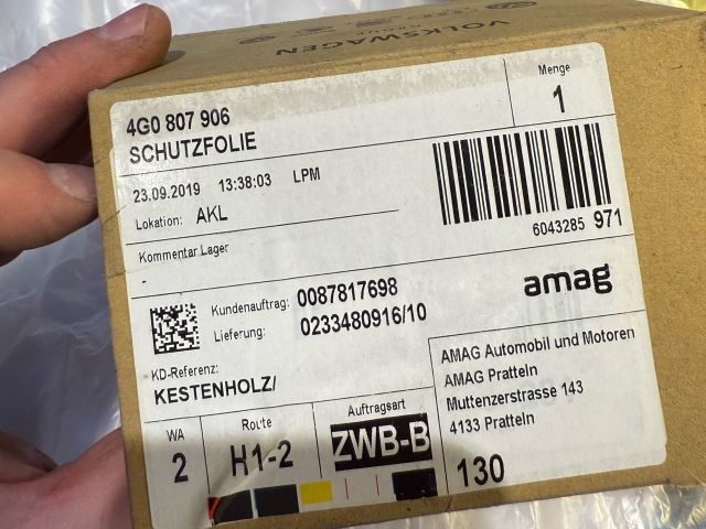 bontott AUDI A6 C7 Küszöb Burkolat