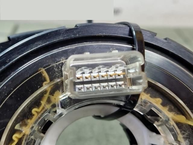 bontott AUDI A6 C7 Légzsák Átvezető Szalagkábel