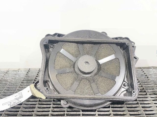 bontott AUDI A6 C7 Mélynyomó Hangszóró