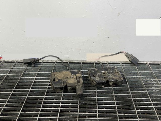 bontott AUDI A6 C7 Motorháztető Zárszerkezet