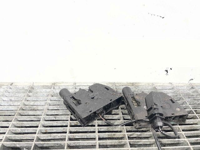 bontott AUDI A6 C7 Motorháztető Zárszerkezet